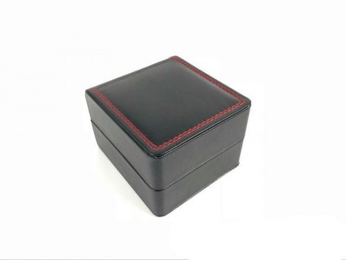 Подарочная коробка для часов чёрная фото 8