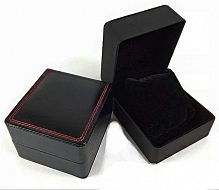 Подарочная коробка для часов чёрная