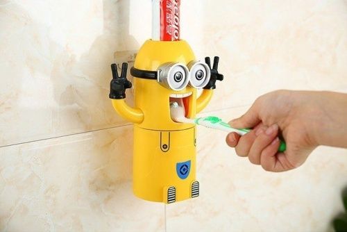 держатель для зубных щеток minion wash kit держатель для зубных щеток minion wash kit